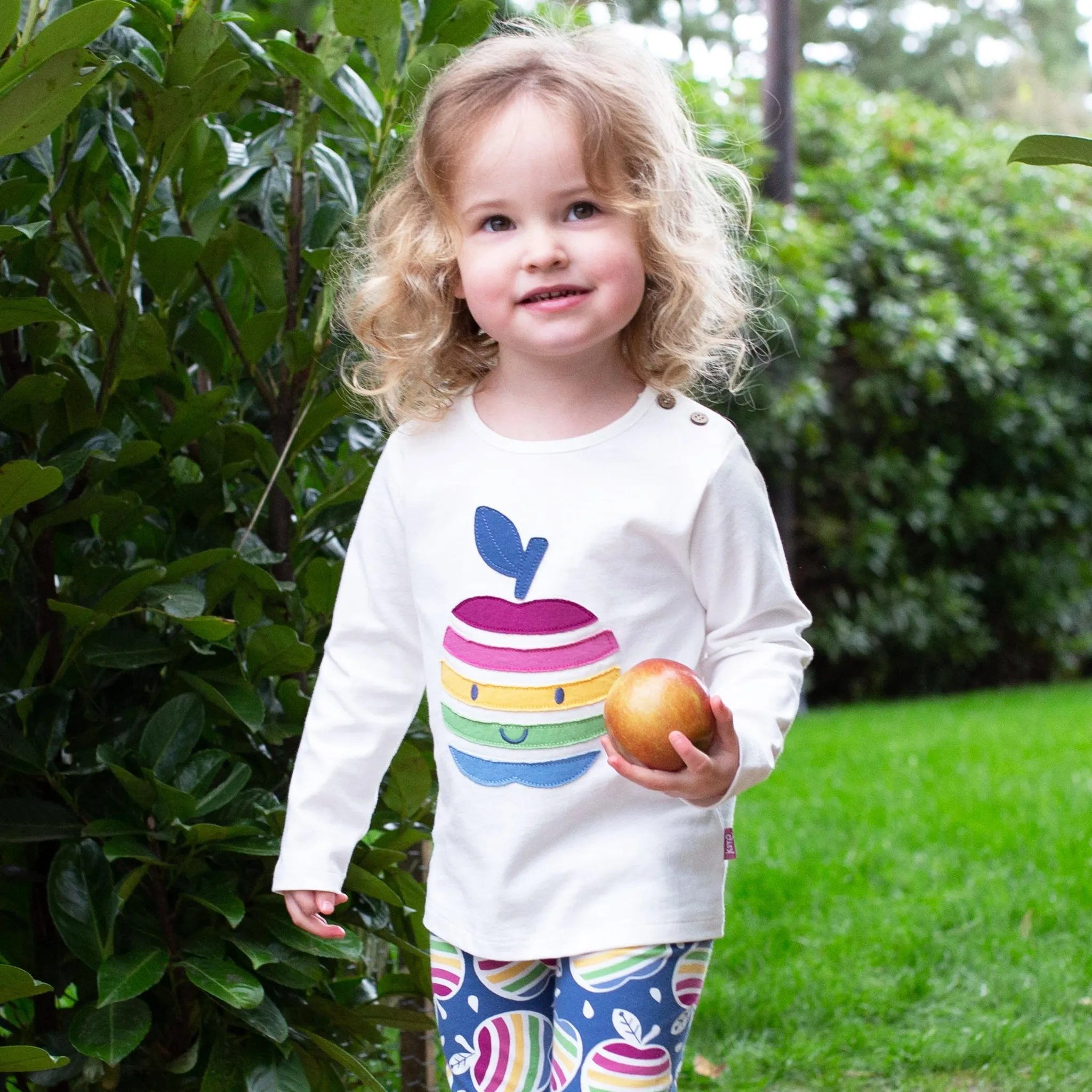 Happy apple t-shirt