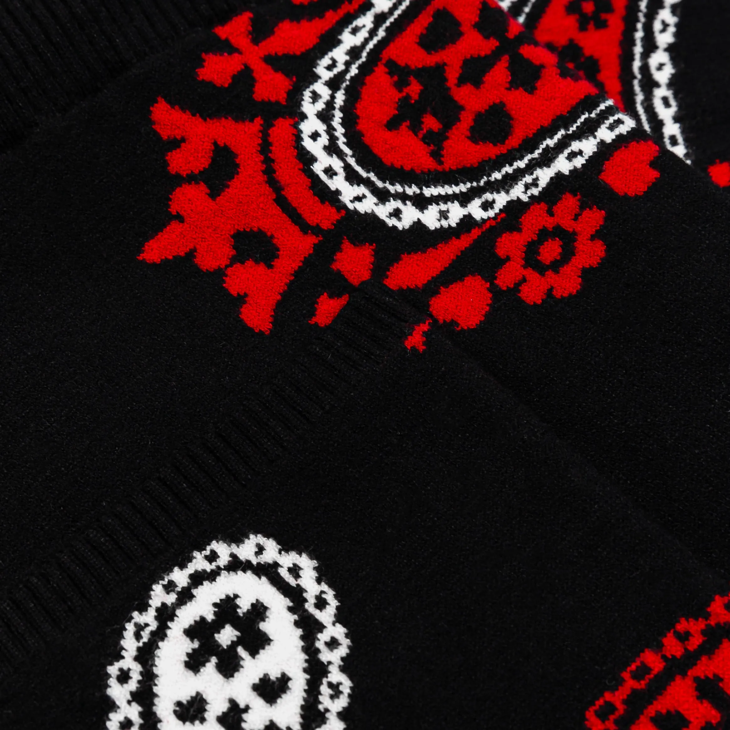 Paisley Knit Mens Shorts (Black/Red)